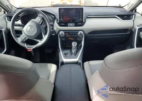 2019 Toyota Rav4 Xle Premium z USA, uszkodzony, nr VIN 2T3C1RFV2KW021108